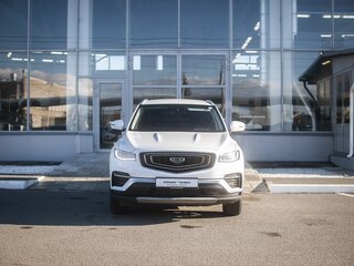 2024 Geely Atlas Pro, белый, 1670000 рублей, вид 3