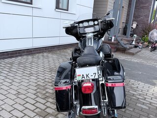 2016 Harley-Davidson Ultra Limited, чёрный, 810000 рублей, вид 4