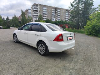 2011 Ford Focus II Рестайлинг, белый, 550000 рублей, вид 3