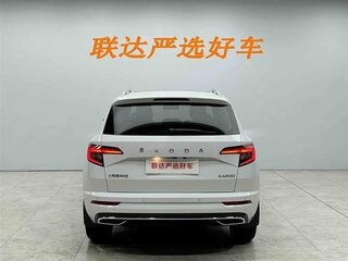 2025 Skoda Karoq I, белый, 2168066 рублей, вид 2