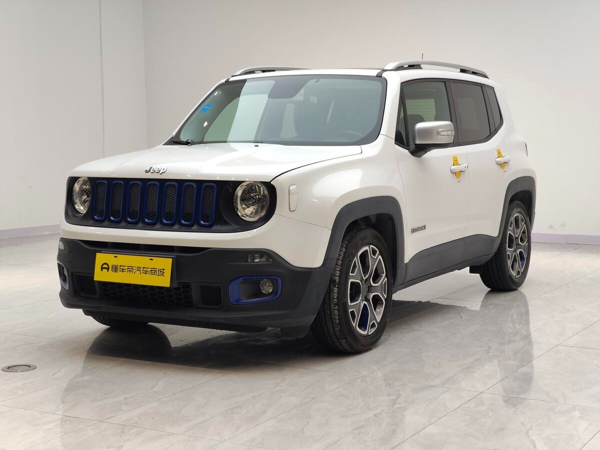 Открыть фотографии: Jeep Renegade I