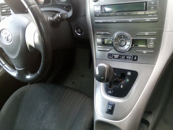 2008 Toyota Auris I, серебристый, 700000 рублей - вид 19