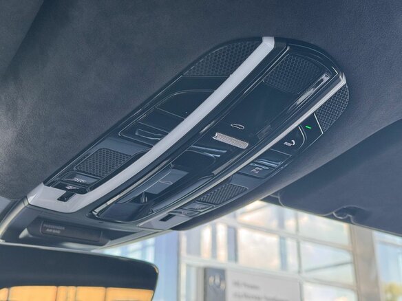 2019 Porsche Cayenne III, синий, 4800000 рублей - вид 18