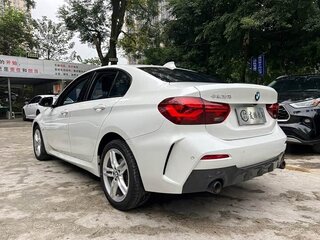 2022 BMW 1 серии 120i III (F52) Рестайлинг, белый, 1950000 рублей, вид 2