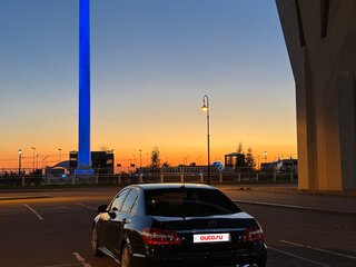 2011 Mercedes-Benz E-Класс 200 7G-Tronic IV (W212, S212, C207), чёрный, 1480000 рублей, вид 4