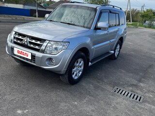 2012 Mitsubishi Pajero IV Рестайлинг 1, серебристый, 2480000 рублей, вид 2