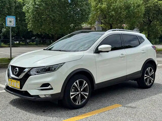 2022 Nissan Qashqai II Рестайлинг, белый, 1490000 рублей, вид 1