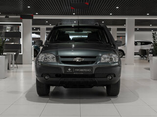 2016 Chevrolet Niva I Рестайлинг, серый, 730000 рублей, вид 3
