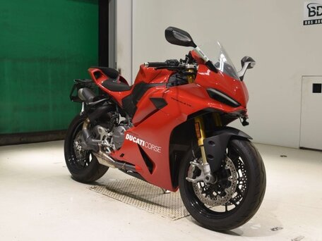 2025 Ducati Panigale V2, красный, 1650000 рублей, вид 3