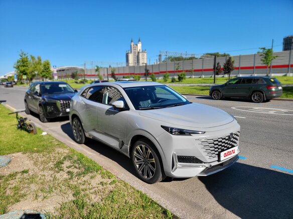 2023 Changan UNI-K, серый, 2750000 рублей - вид 2