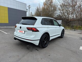 2020 Volkswagen Tiguan II, белый, 3499999 рублей, вид 3
