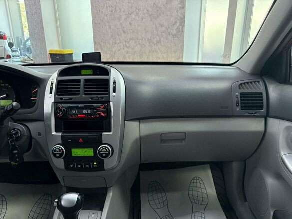 2008 Kia Cerato I Рестайлинг, красный, 645000 рублей - вид 21