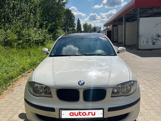 2008 BMW 1 серии 116i I (E81/E82/E87/E88) Рестайлинг, белый, 720000 рублей, вид 2