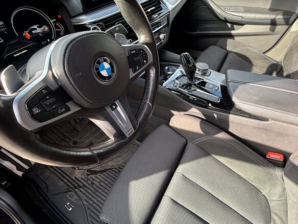 2017 BMW 5 серии 530i xDrive VII (G30/G31/G38), чёрный, 3600000 рублей - вид 7
