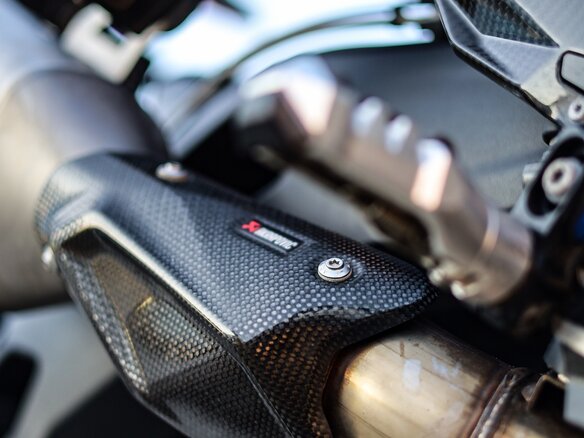2025 BMW M 1000 XR, чёрный, 2780000 рублей - вид 16