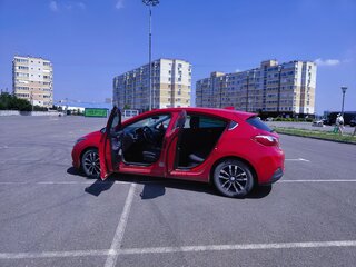 2017 Chevrolet Cruze II, красный, 1120000 рублей, вид 2