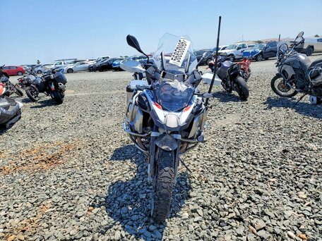 2023 BMW R 1250 GS Adventure, чёрный, 1350853 рублей, вид 5