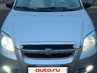 2011 Chevrolet Aveo I Рестайлинг, серебристый, 320000 рублей, вид 2