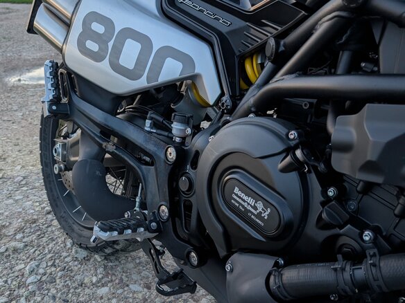 2024 Benelli Leoncino 800 Trail, серый, 600000 рублей - вид 7
