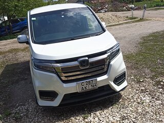 2020 Honda Stepwgn Spada V Рестайлинг, белый, 2700000 рублей, вид 1