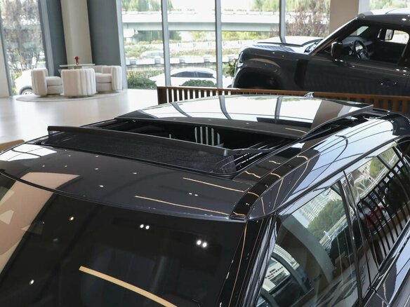 2025 Land Rover Range Rover Velar I Рестайлинг, синий, 8200000 рублей - вид 7