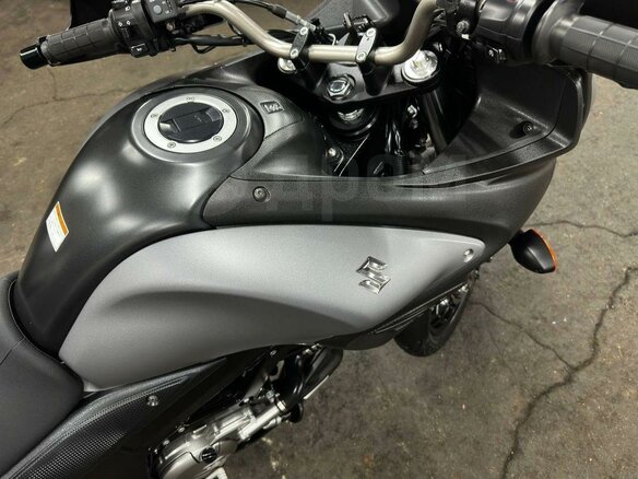 2015 Suzuki V-Strom DL 650, серый - вид 10