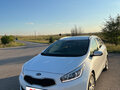 2014 Kia Ceed II, белый, 1100000 рублей - вид 2