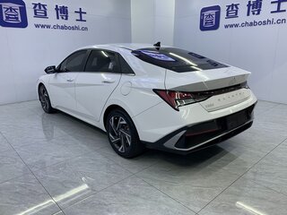2023 Hyundai Elantra VII (CN7) Рестайлинг, белый, 1690000 рублей, вид 4
