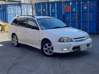 2001 Toyota Caldina II Рестайлинг, белый, 628000 рублей, вид 2