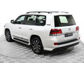2017 Toyota Land Cruiser 200 Series Рестайлинг 2, белый - вид 6