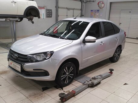 2025 Lada (ВАЗ) Granta I Рестайлинг, серый, 810000 рублей, вид 1