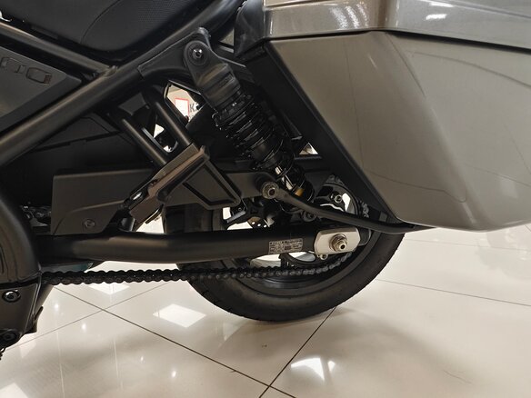2025 Honda CMX 1100 Rebel, серый - вид 13