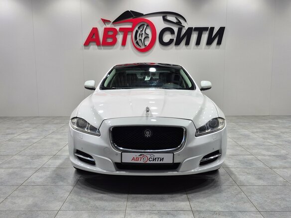 2015 Jaguar XJ IV (X351) Рестайлинг, белый, 1470000 рублей - вид 2