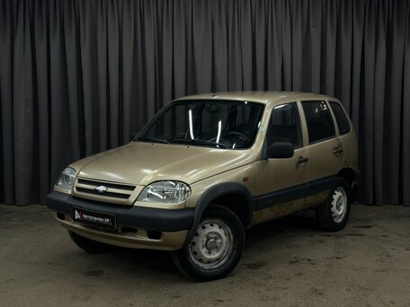 Chevrolet Niva I