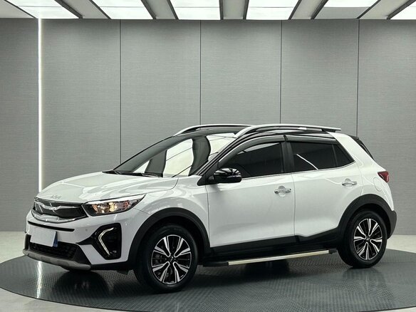 2022 Kia KX1, белый, 1235000 рублей