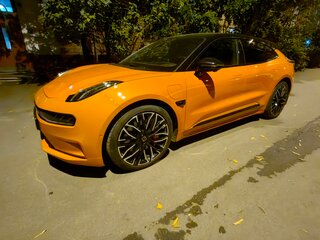 2023 Zeekr 001 100 kWh I, оранжевый, 5400000 рублей, вид 1