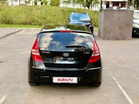 2011 Hyundai i30 I Рестайлинг, чёрный, 735000 рублей, вид 5