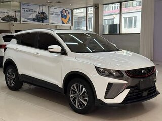 2023 Geely Binyue I Рестайлинг, белый, 1380008 рублей, вид 3