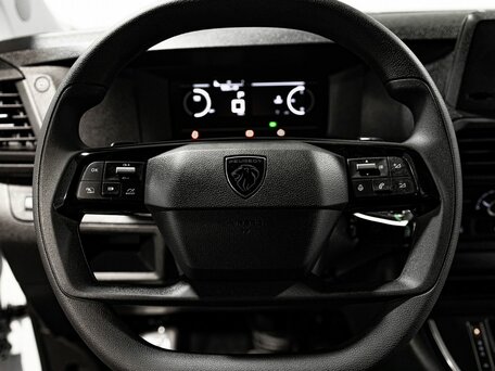 2025 Peugeot Expert, белый, 4990000 рублей, вид 1