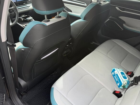 2023 Geely Emgrand II, синий - вид 11