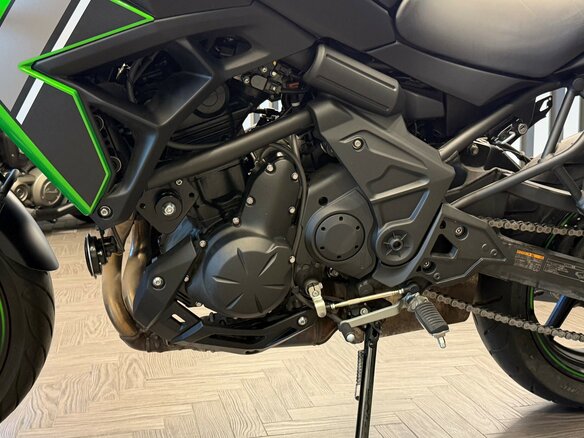 2024 Kawasaki Versys 650, зелёный, 900000 рублей - вид 16