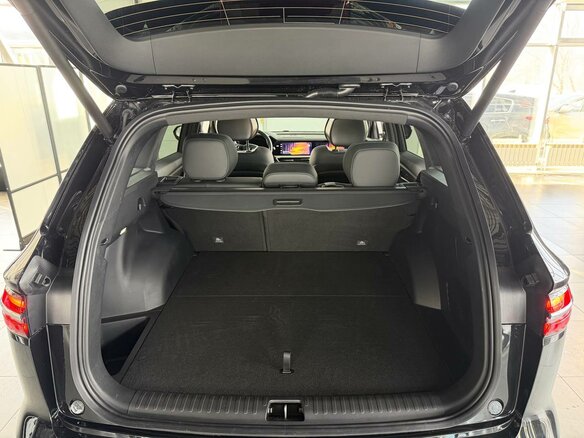 2026 Geely Monjaro I, чёрный, 4904990 рублей - вид 18
