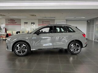 2026 Audi Q3 35 TFSI II (F3), серый, 4130000 рублей, вид 4