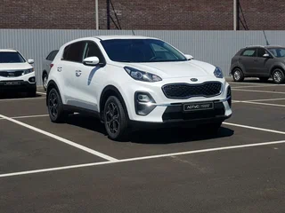 2021 Kia Sportage IV Рестайлинг, белый, 2375000 рублей, вид 2