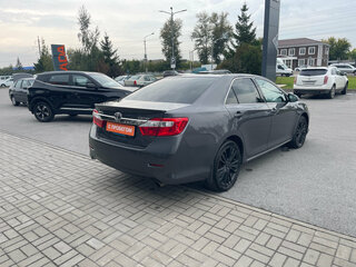 2012 Toyota Camry VII (XV50), серебристый, 1299000 рублей, вид 5