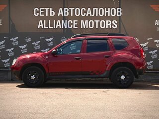 2013 Renault Duster I, красный, 800000 рублей, вид 4