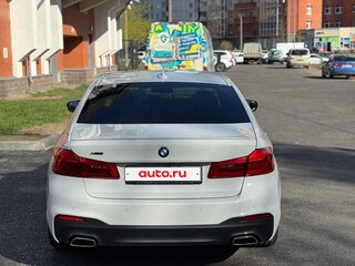 2020 BMW 5 серии 520d xDrive VII (G30/G31/G38), белый, 4850000 рублей, вид 4