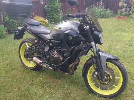2019 Yamaha MT-07 (FZ-07), серый, 750000 рублей, вид 1