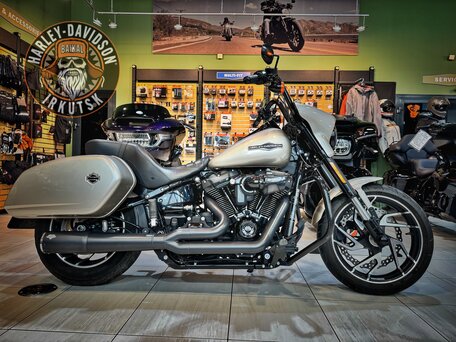 2018 Harley-Davidson Sport Glide, серебристый, 1900000 рублей, вид 1