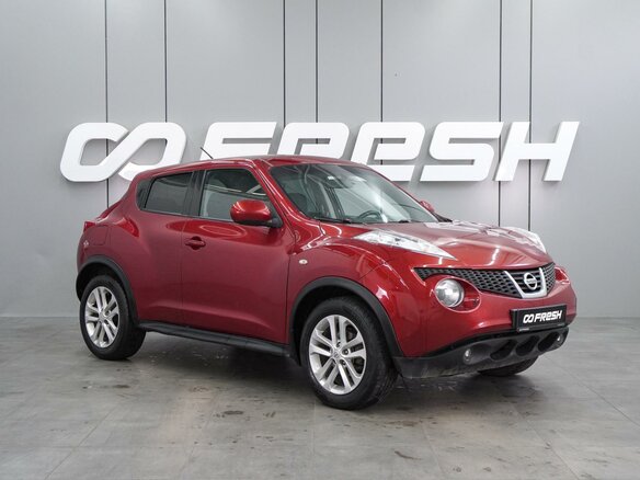 2013 Nissan Juke I, красный, 949000 рублей